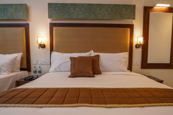 Hotel-Comorin-Grand-Triple-Room